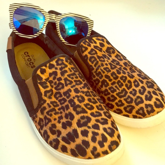 crocs leopard slip on